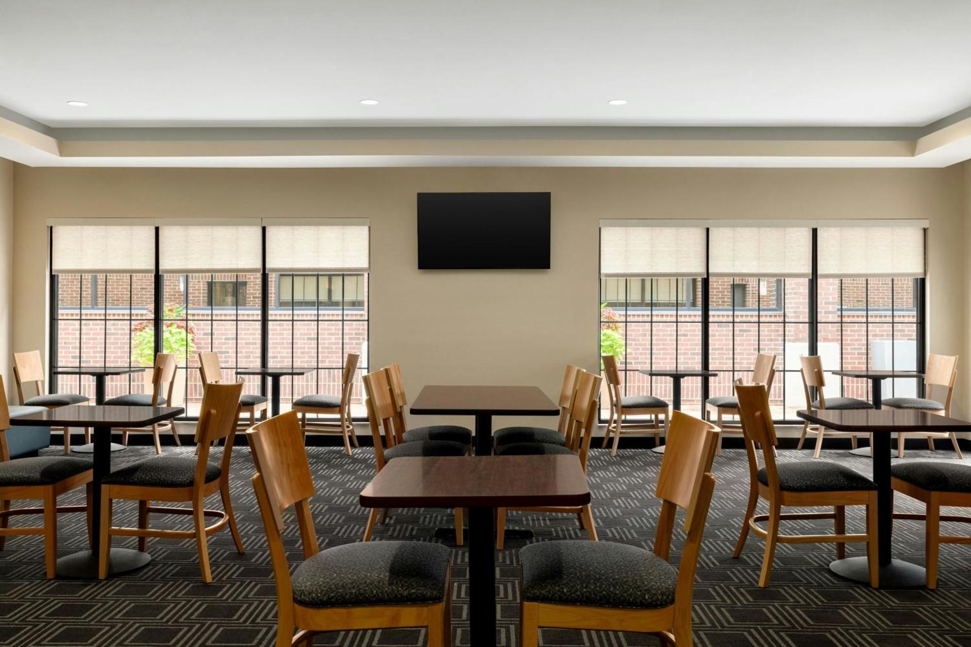 Towneplace Suites By Marriott Williamsport Zewnętrze zdjęcie